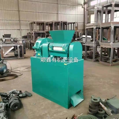 700 KG βάρος YSX Double Roller Granulator Machine για την παραγωγή σύνθετων λιπασμάτων